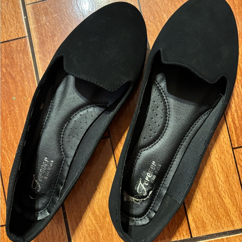 J.Renee Elegant Black Flats